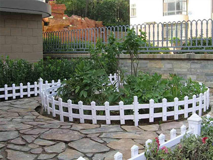 PVC園藝護(hù)欄