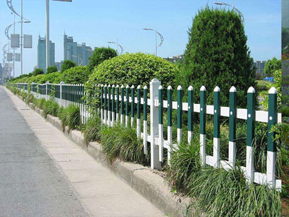 PVC園藝護(hù)欄