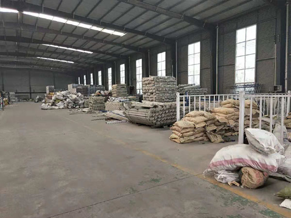 鋅鋼護(hù)欄廠區(qū)一覽-11 鋅鋼護(hù)欄廠區(qū)一覽-11